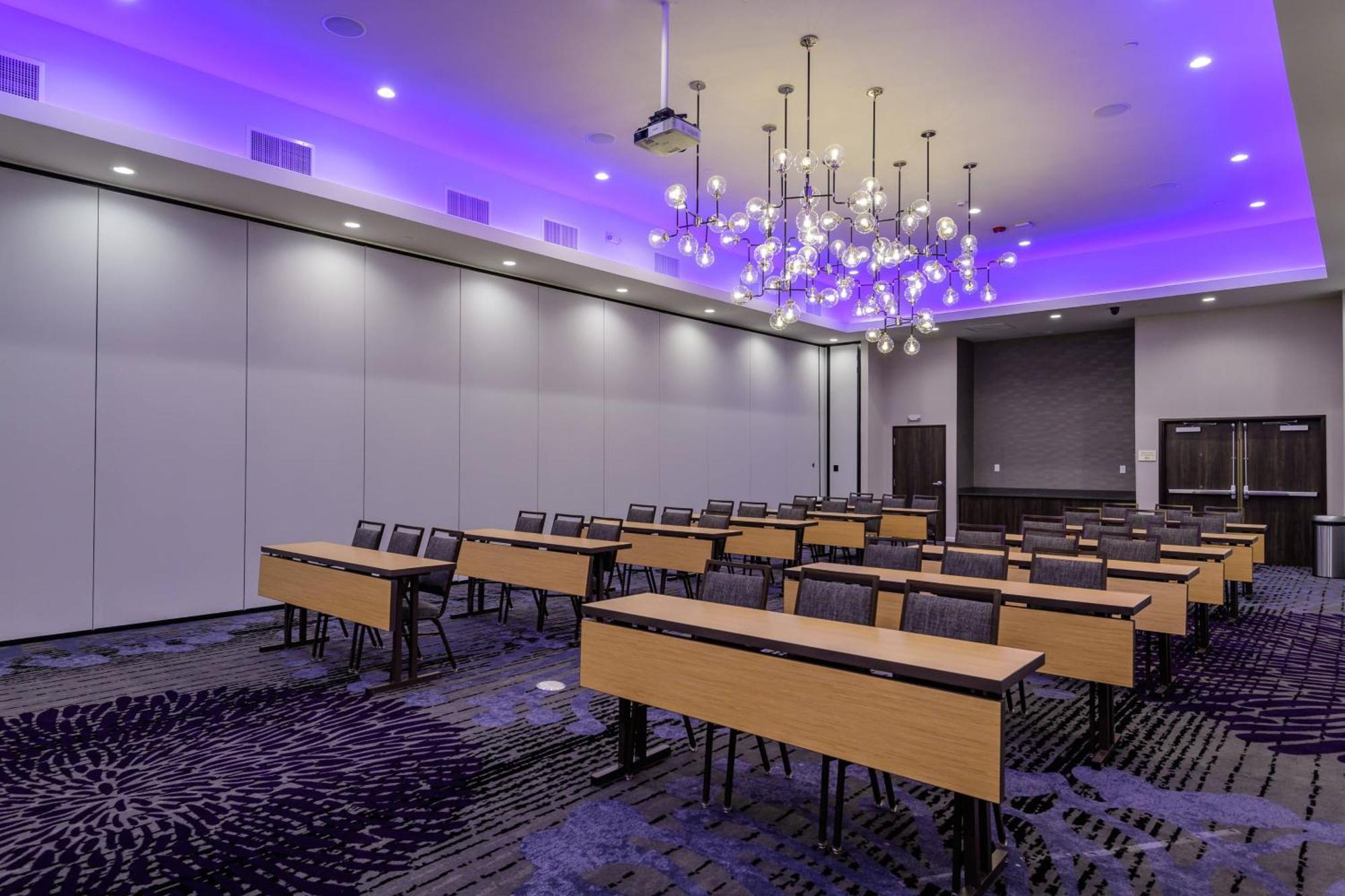 Courtyard By Marriott Lake Jackson Luaran gambar