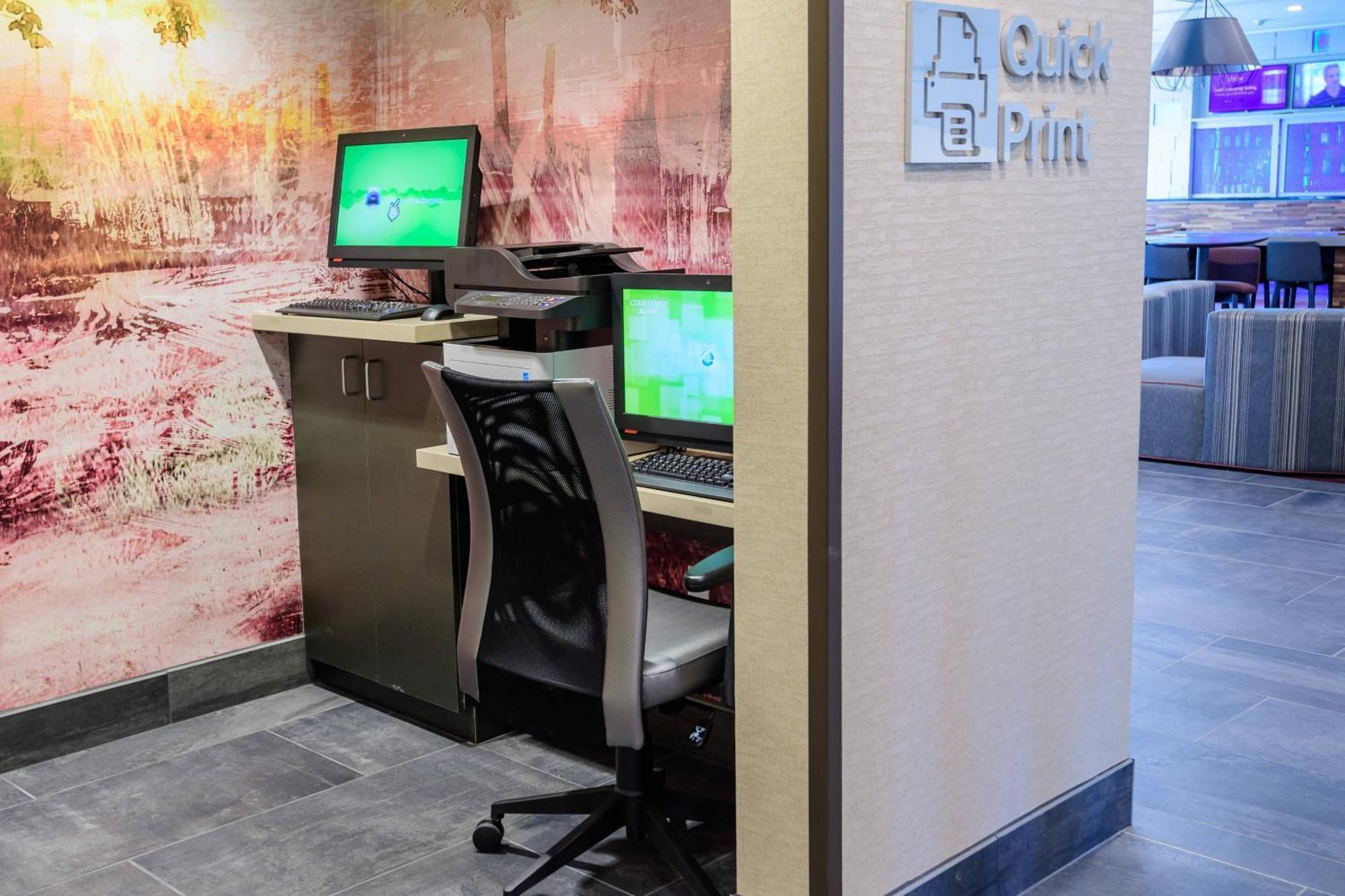 Courtyard By Marriott Lake Jackson Luaran gambar