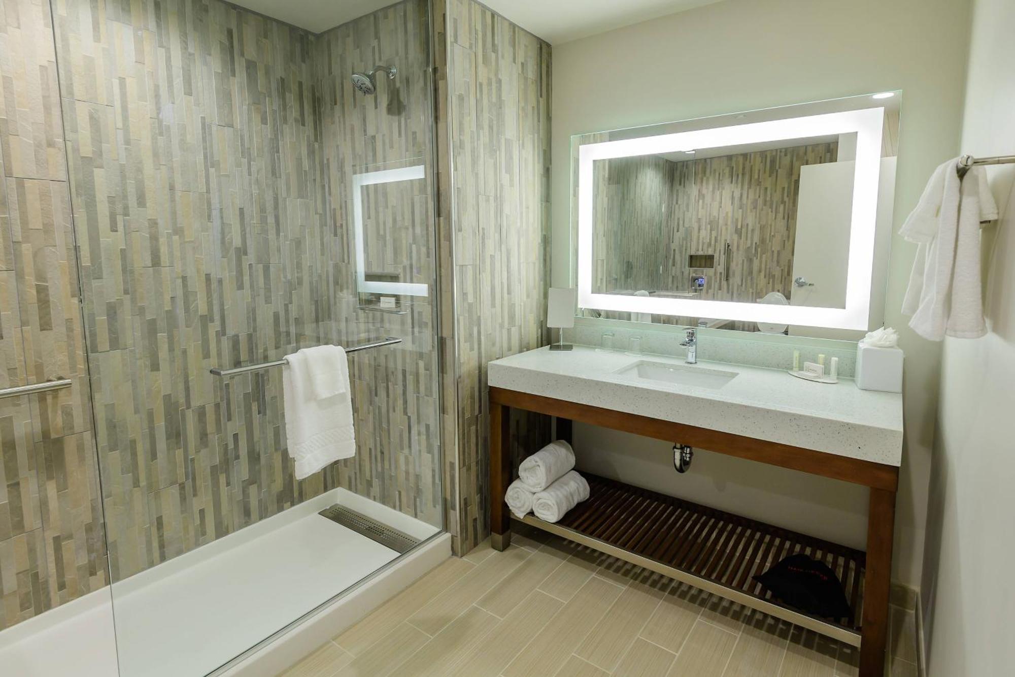 Courtyard By Marriott Lake Jackson Luaran gambar